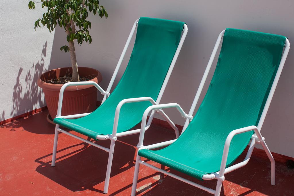 Hostal Los Pinos Es Cana Exterior foto